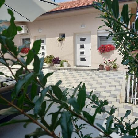 Leda Apartmani Smederevo Luaran gambar