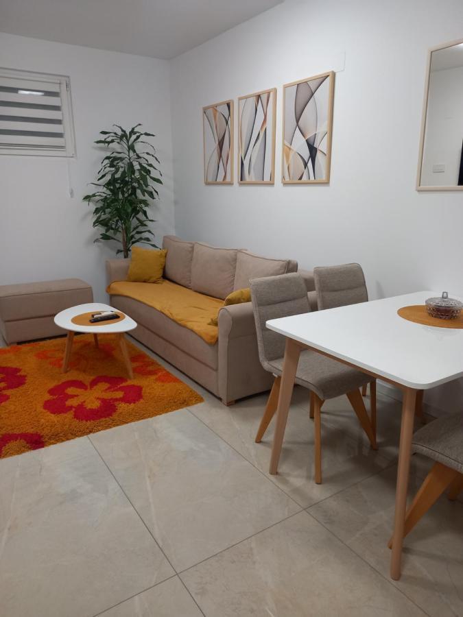 Leda Apartmani Smederevo Luaran gambar